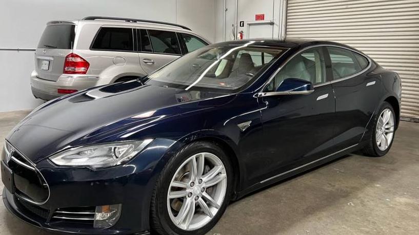 TESLA MODEL S 2013 5YJSA1CN9DFP19905 image